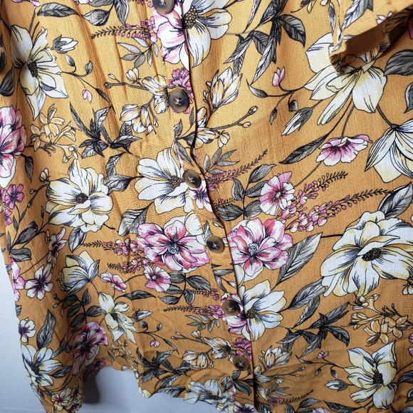Torrid Cold Shoulder Top Floral Yellow Gauze Woven Smocked Plus 3X 22/24 NWT - Picture 9 of 14